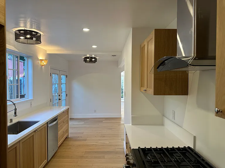 1020 N La Jolla Ave #1020 — Photo 67