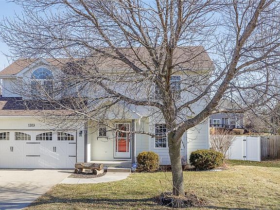 2nd image of 1309 Alderwood Dr