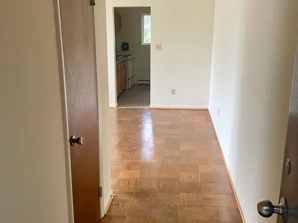 922 N Ivy St #8, Arlington, VA 22201