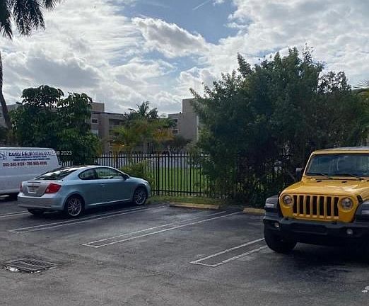 4th image of 8454 Northwest Blvd #8