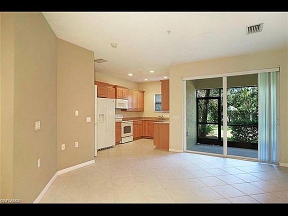 Dining kitchen view