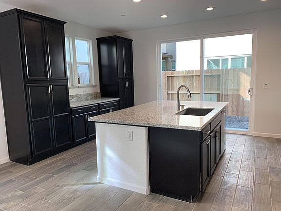 5th image of 1825 Silver Almond Ln