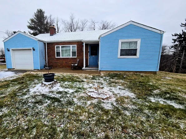 180 Sunset Lane, Glen Dale, WV 26038