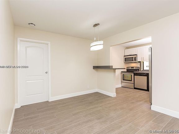 5th image of 16919 N Bay Rd APT 218