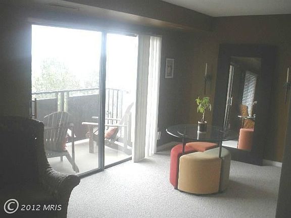 5th image of 3101 S Manchester St APT 719