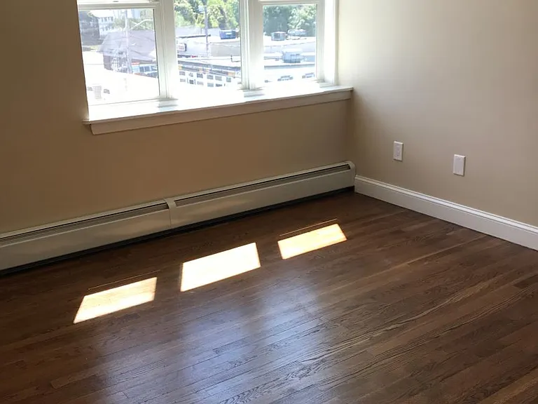 11 Dorchester St #7 — Photo 8