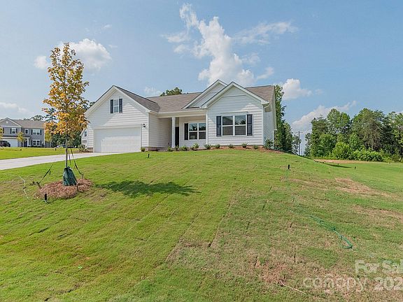 5th image of 7546 Bridle Ct