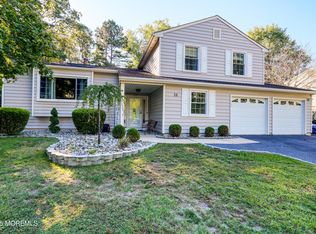 14 Cobblestone Court, Howell, NJ 07731