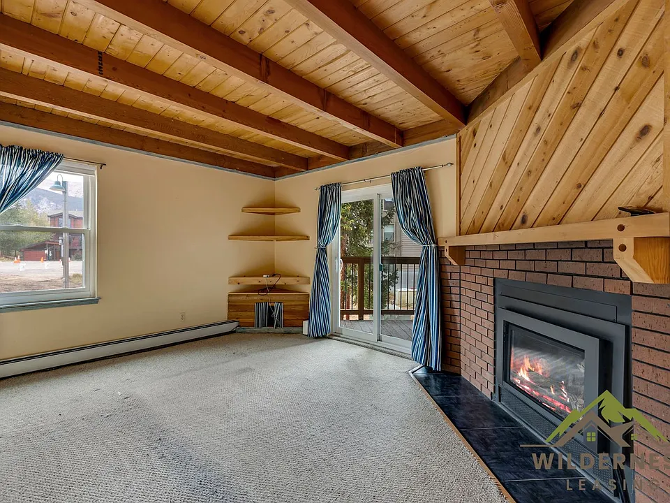 4400 Lodge Pole Cir #108-H