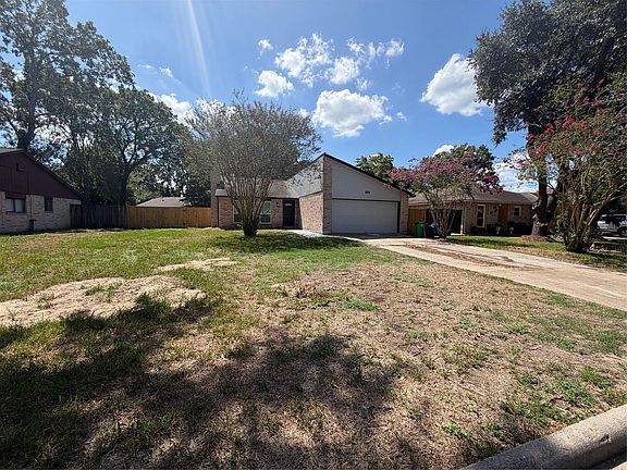 2nd image of 23815 Firegate Dr