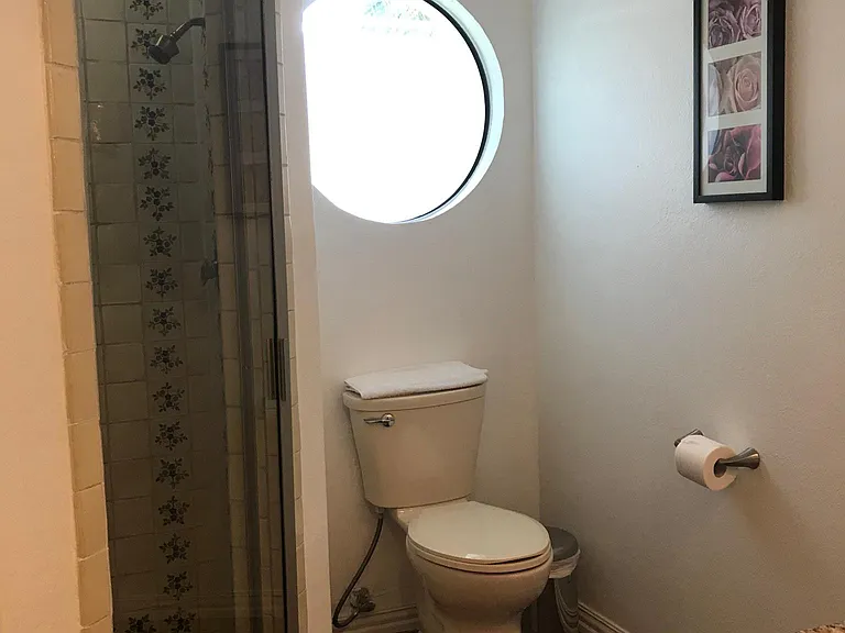 2nd Bathroom