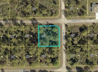 1026 Camden St E, Lehigh Acres, FL 33974