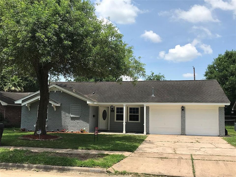 1st image of 10222 Quiet Valley Ln