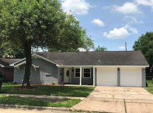 10222 Quiet Valley Ln, Houston, TX 77075