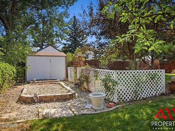 4th image of 804 Almon Dr