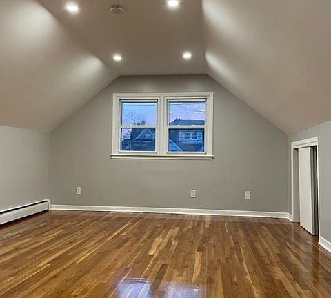 2nd image of 117 Claremont Ave #3