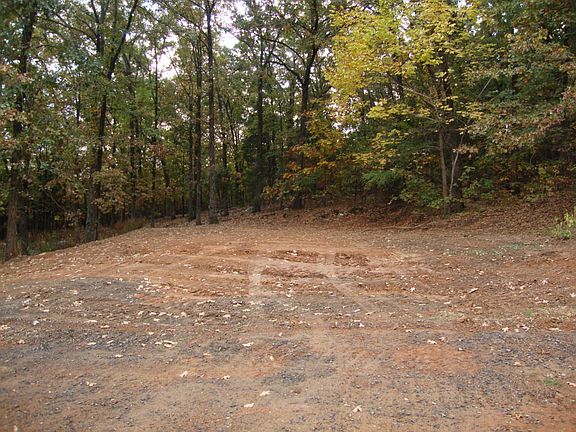 4th image of 250 Estep Ln