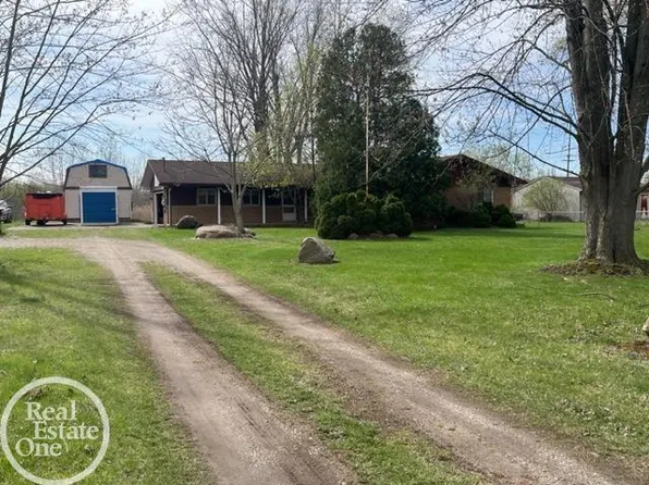 57428 Amvets Dr, New Haven, MI 48048