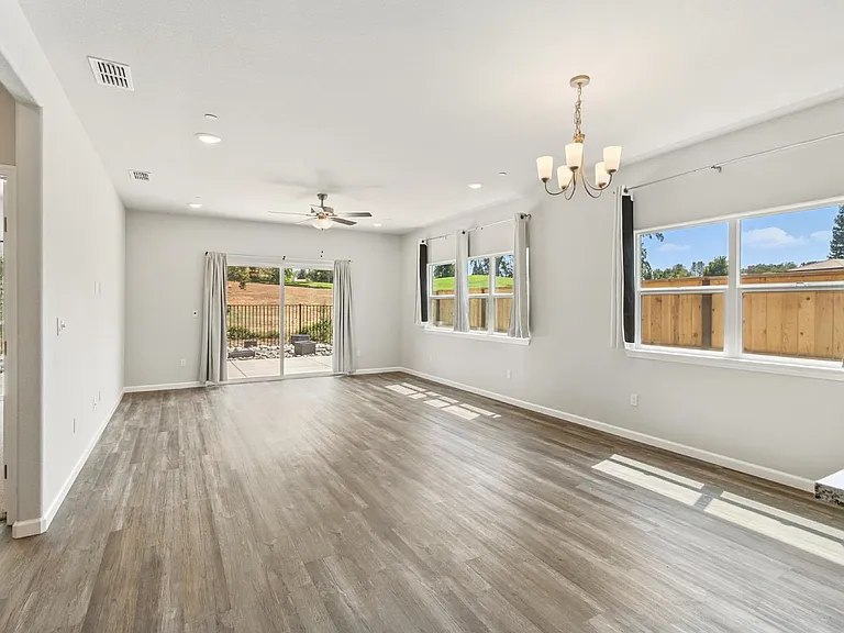 living room_09202025