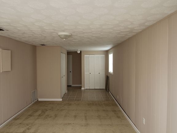 2nd image of 2857 Goldenrod Cir W