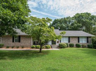 495 Ab Wade Rd, Portland, TN 37148