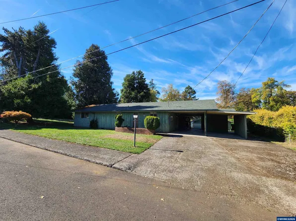 571 SW Hayter St, Dallas, OR 97338