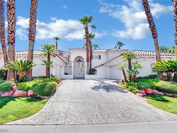 3rd image of 2301 Whispering Hills Cir