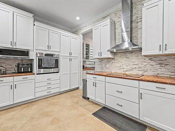 4th image of 2350 Bellarosa Cir