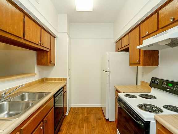 allen-house-apartments-houston-tx-interior-photo (4)