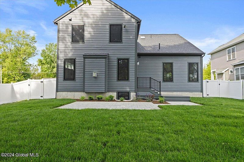 3rd image of 24 Doten Avenue