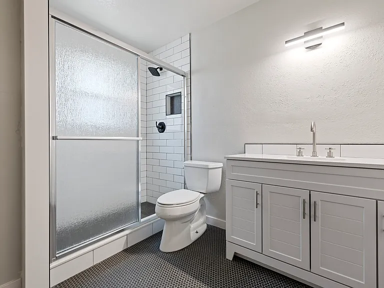 1328 S Michigan Ave #2 — Photo 4