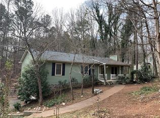169 Paces Lakes Dr, Dallas, GA 30157