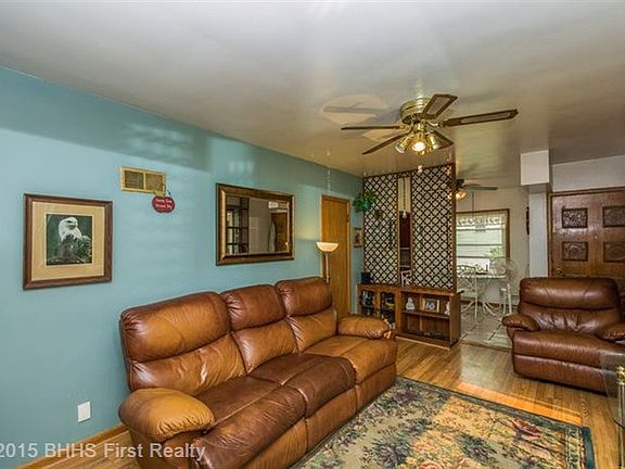 3rd image of 700 N 1st St