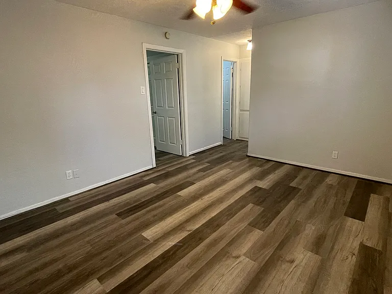 2128 Oakdale St #3 — Photo 6