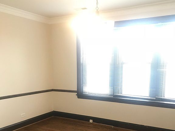 4th image of 5010 Louise St APT 1