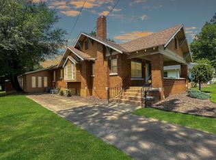 1213 S Kimbrough Ave, Springfield, MO 65807