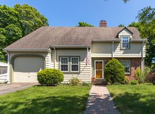 21 Trenton St, Melrose, MA 02176
