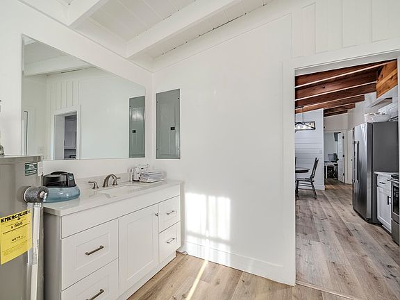 3rd image of 3285-57 State Hwy W