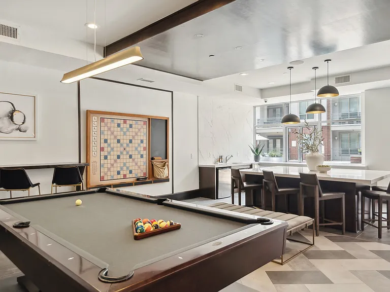 ALARA Uptown Luxury Apartments — Photo 18