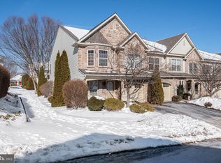 480 Nursery Dr S, Mechanicsburg, PA 17055