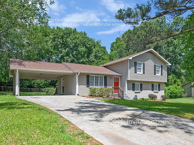 444 Mephisto Cir — Photo 2