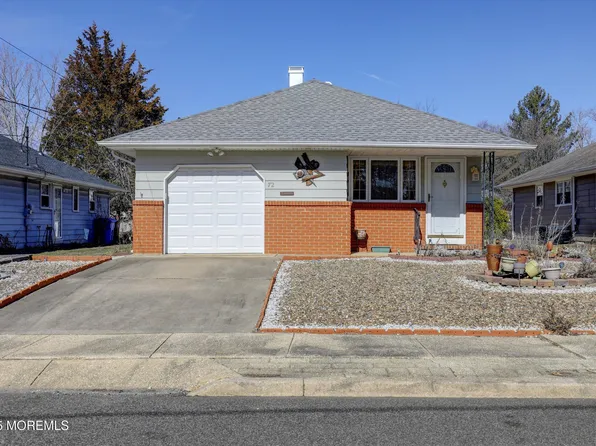 72 Mount Matterhorn Lane, Toms River, NJ 08753