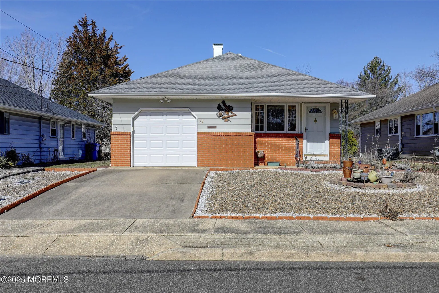 72 Mount Matterhorn Lane photo 1