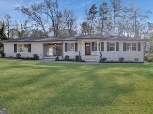 16 Parks Ave, Newnan, GA 30263