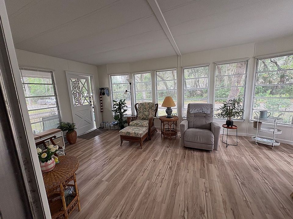 1st image of 25230 NE 139th Pl