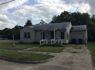 4635 Garrison St, Dallas, TX 75216