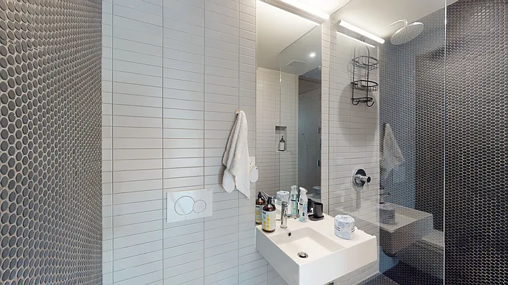 Rented by Bond New York | media 12