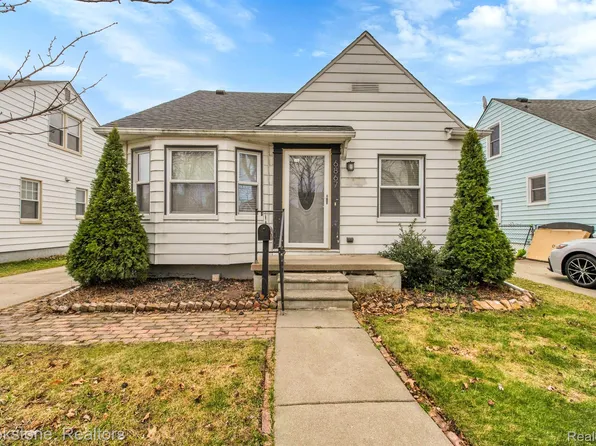 6867 Mayfair St, Taylor, MI 48180