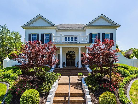 2nd image of 2269 Savannah Ln