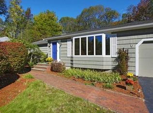 6 Sherwood Cir, Sharon, MA 02067